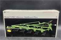 John Deere Precision Classics F145H 5-Bottom Plow