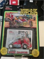 World of Outlaws small diecast racer