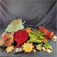 Fall and leaf decor