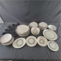 Dishes Tablemates - 9 dinner plates, 7 bowls,