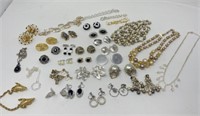 Metallic and Neutral Jewelry Lot