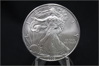 2009 1oz .999 Pure Silver Eagle