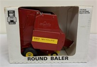 Scale Models Ford New Holland Round Baler