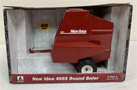 Ertl New Idea 4665 Round Baler