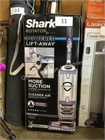 shark rotator vac - tested