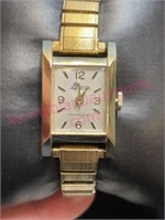 Vintage Lady Nelson 995 case watch