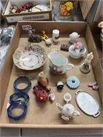 Mini porcelain items