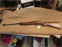 VINTAGE DAISY 250 22cal AIR RIFLE