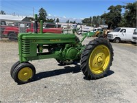 1939 John Deere Model B Tractor