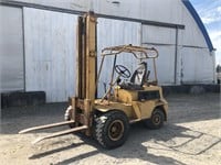 Clark Y60 6000 lbs Forklift