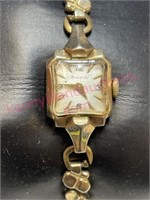 Vintage 10K Bulova rolled gold plate watch