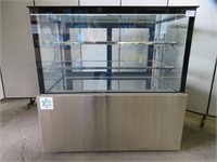 NEW 4' GLASS FLAT FRONT REFRIGERATED DISPLAY CASE