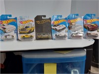 6 new HOTWHEELS DIECAST