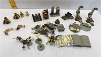 STARWARS LEGO PIECES WITH MINI CHARACTERS