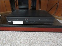 Sony VCR/DVD Combo Player