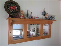 Display Shelf & Decor