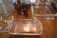 Pyrex and Similar Baking Bowls, Pie Pans, Loaf Pan