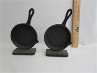 Cast Iron Skillet Book Ends