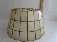 Pearl Shade Lamp 15"R