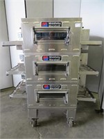 MIDDLEBY MARSHALL S/S COMMERCIAL 3 DECK PIZZA OVEN