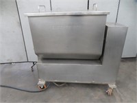 BUTCHER BOY S/S COMMERCIAL MEAT MIXER ON WHEELS