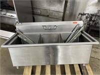 Stainless Steel 3 Basin Sink