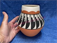 L. Toya N.M. Southwest pottery vase