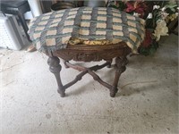 Vintage Carved Bench Flower Pattern