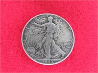 1942 P WALKING LIBERTY HALF DOLLAR 90%