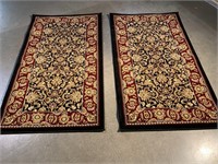 2 Accent rugs