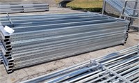 12pc 10ft corral panels