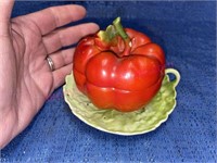 Royal Bayreuth Bavaria tomato jar w/ plate