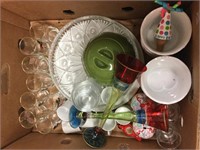 Misc box of glassware