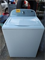 NICE Newer Whirpool Washing Machine