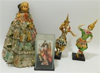 4 Souvenir Dolls