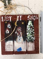 Wooden Let it Snow sign