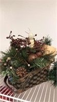 NEW Country style Christmas basket w/lights