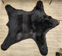 Black Bear Rug on Felt w/ Head & Claws