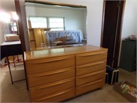 Wood 8-Drawer Dresser, w/ mirror