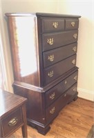 CARLISLE COLL. 6 DRAWER CHEST ON CHEST