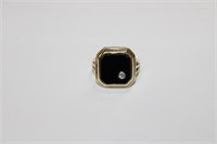 Vintage 14k yellow gold Diamond & Black onyx Ring