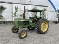 John Deere 2640  2wd Tractor
