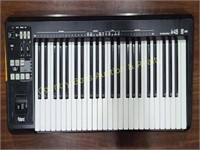 ROLAND A-49 midi keyboard controller