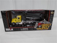 1/50 Scale Heavy Duty Trucks Dump Truck