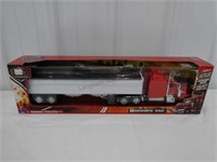 1/32 Scale Kenworth W900 Semi w/ Grain Trailer