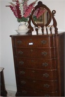 Antique Replica Chest With 6 Drawers & Mirror