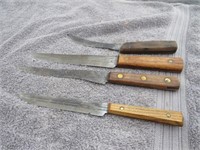 Set of 4 Vintage Knives with Wooden Handles
