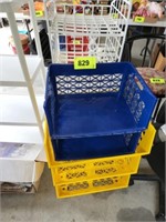 LOT PLASTIC STACKING STORAGE  CONTAINERS