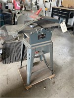 Rong Fu 6in. Jointer / 4 In. Planer & Stand