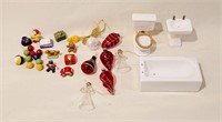 Miniature Ceramics & Glass Ornaments - Doll Bath